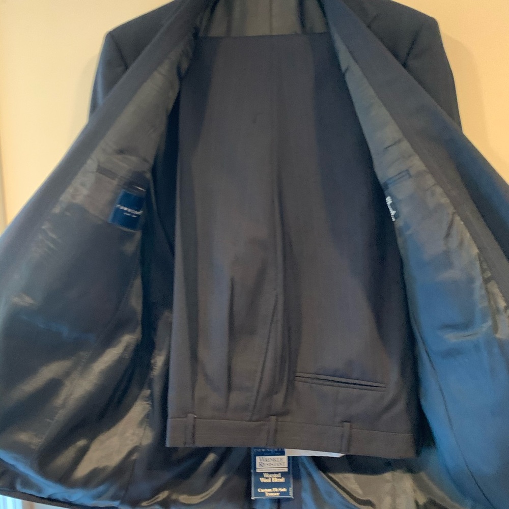 Towncraft Men’s Suit - Picture 2 of 8